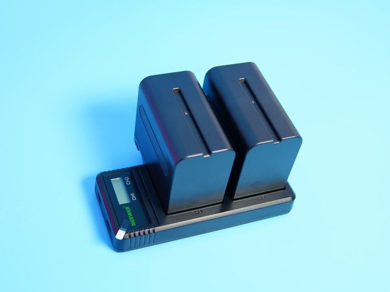 Объявление NEEWER NW-F970  Б/У