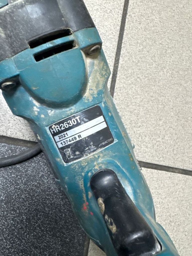 Оголошення Makita HR2630T Б/У
