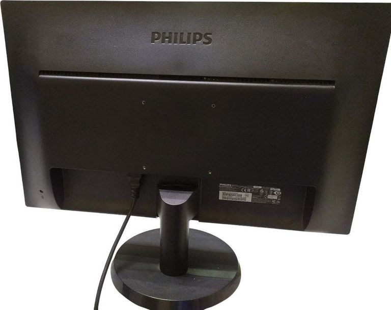 Дешиво Philips 243v5l с ломбарда