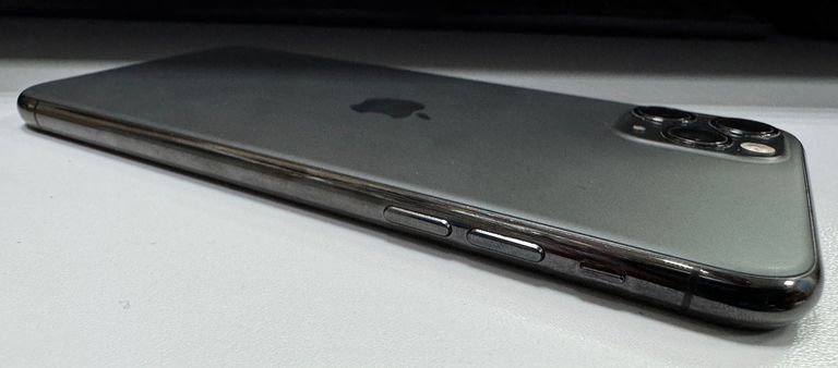 Apple iphone 11 pro max 512gb Код:01-200812717. Изображение 8