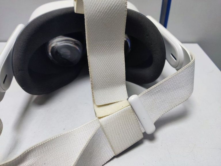 Oculus Quest 2 64 GB Код:01-200843483. Изображение 15