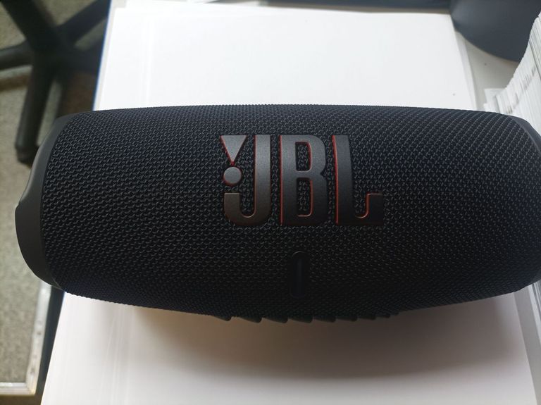 Оголошення Jbl charge 5 Б/У