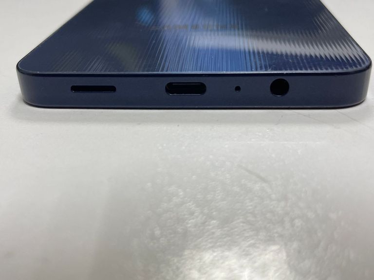 Оголошення Samsung galaxy a06 4/128gb Б/У