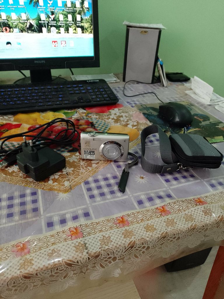 Оголошення NIKON S 4000 Б/У