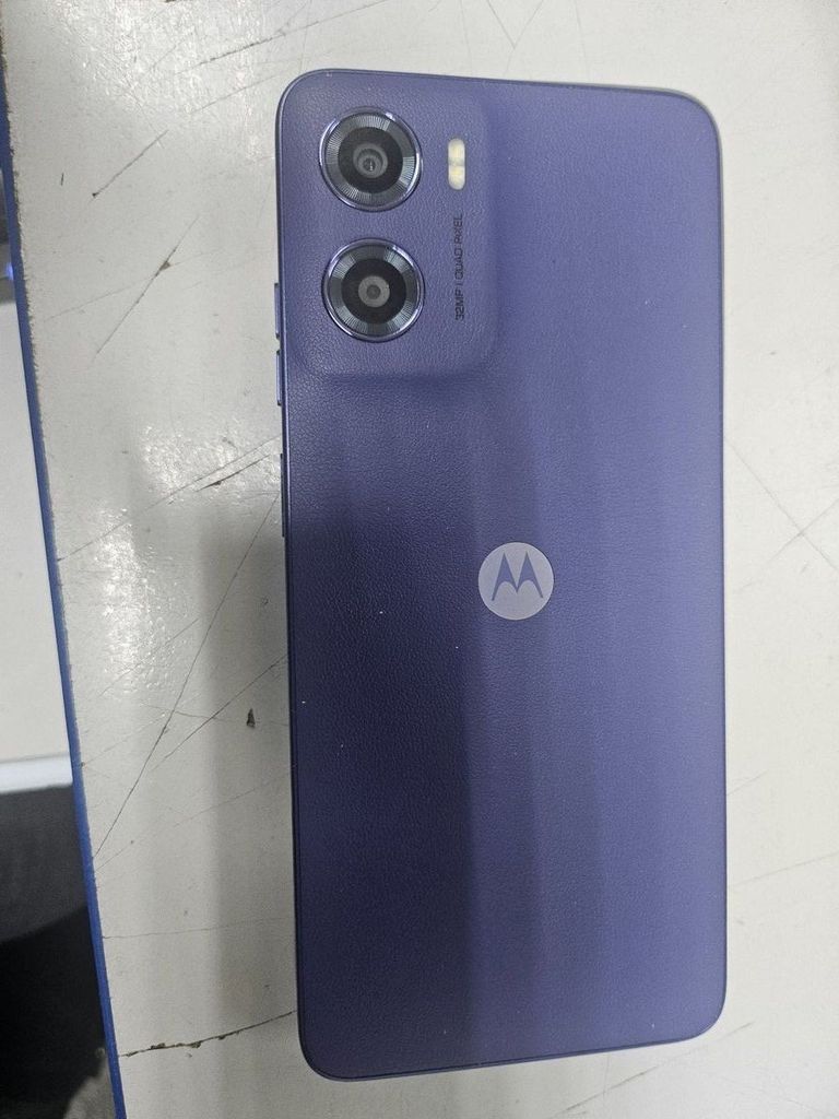 Дешево Motorola moto e15 2/64gb з ломбарду