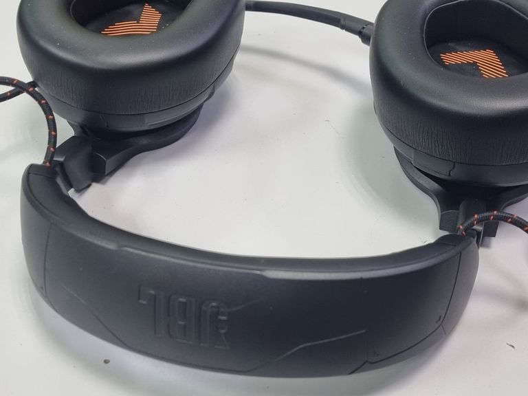 Jbl quantum one Код:01-200859727. Зображення 22