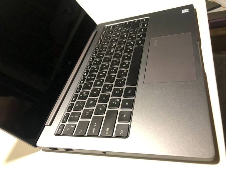 Xiaomi Mi Notebook Air 13.3" Intel Core i5 8/256  Код:null. Изображение 4