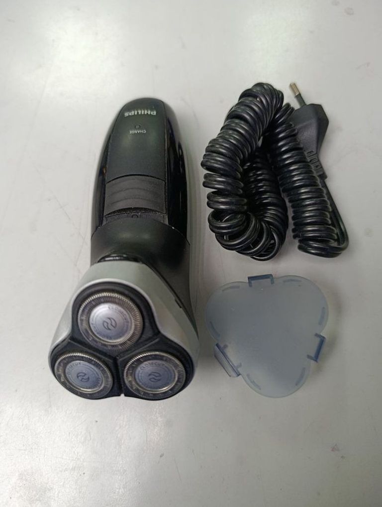 Оголошення Philips nl9206ad-4 + гладильна доска Б/У