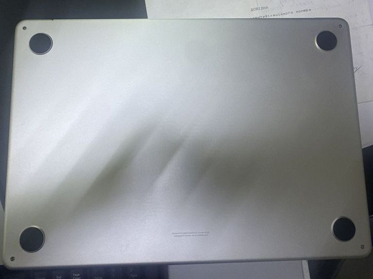 Дешево Apple macbook air 13,6" m2 2022 з ломбарду