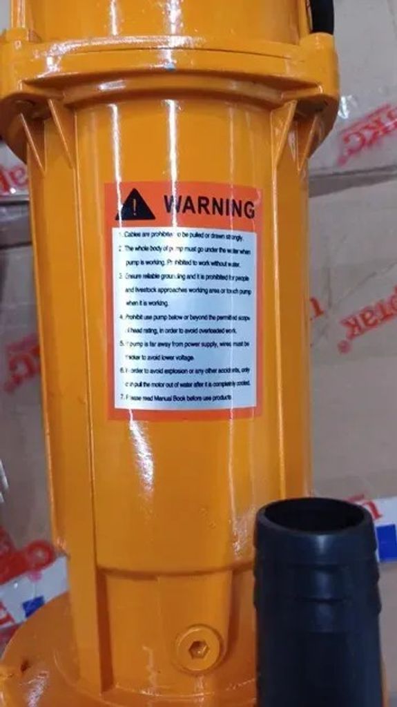 Купити UKC 9701 з поплавком - 2.6 HP, 2000 Вт UKC 9701 / Насос для відкачування чистої води 2000W Б/У