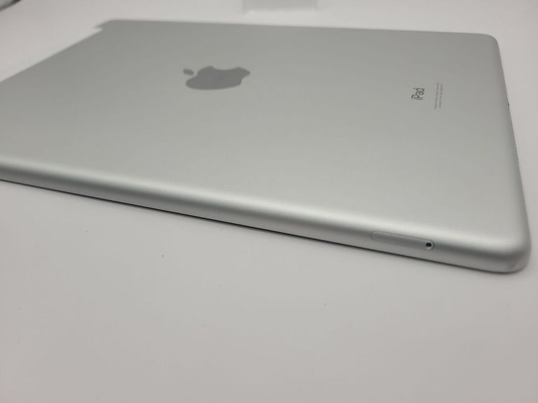 Apple iPad 10.2 2021 Wi-Fi + Cellular 256GB Space Gray (MK693, MK4E3) Код:01-200880472. Зображення 6