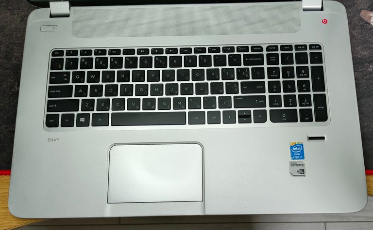 Дешиво HP Envy 17 i7 17.3 SSD 128GB HDD 500GB NVIDIA GeForce GT750M Fingerprint с ломбарда