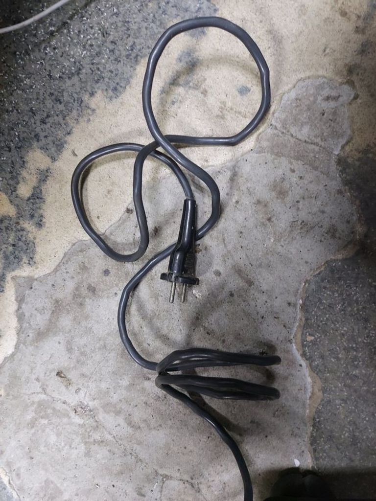 Оголошення Без Виробника без моделі - здерта бірка Б/У