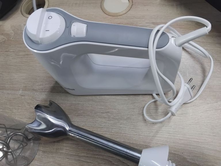 Дешиво Braun MultiMix 3 HM3105WH с ломбарда