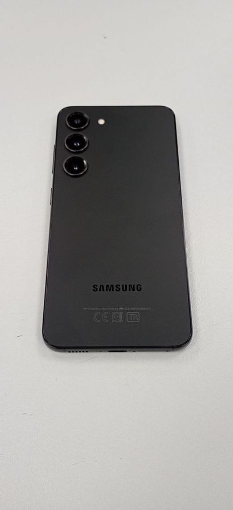 Розпродаж Samsung galaxy s23 8/128gb, продавець Техноскарб