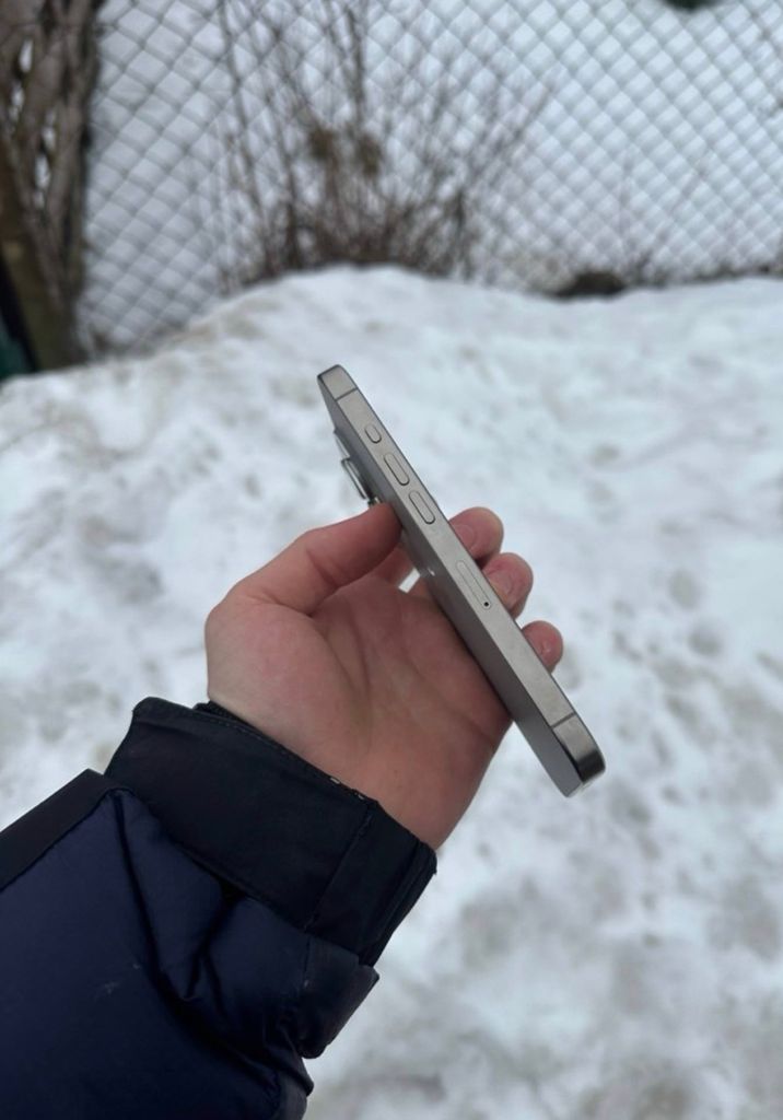 Apple iPhone 15 Pro 128GB Natural Titanium (MTUX3) Код:null. Зображення 4
