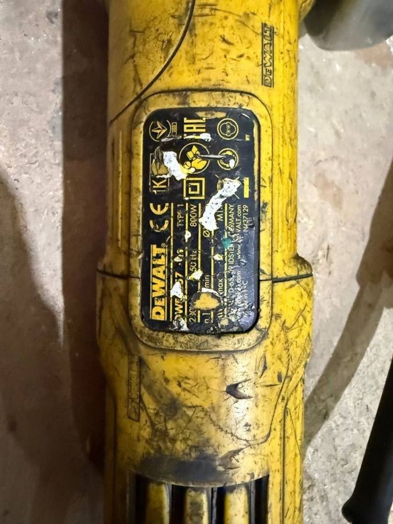 Оголошення Dewalt DWE4057 Б/У