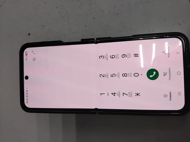Оголошення Samsung galaxy flip5 8/256gb Б/У