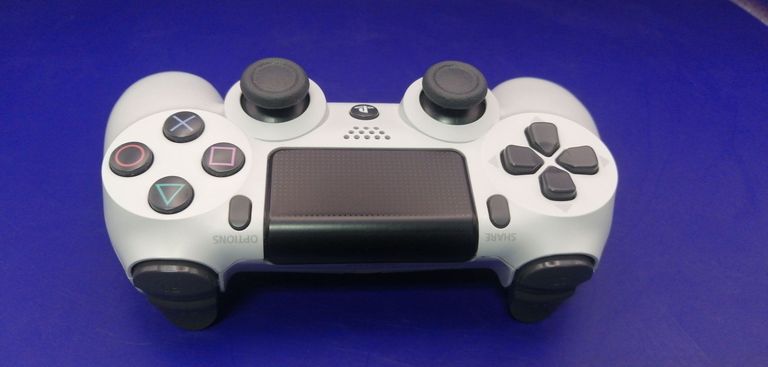 Оголошення Sony dualshock 4 v2 Б/У