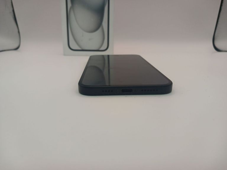 Оголошення Apple iPhone 15 Plus 128GB Pink Б/У