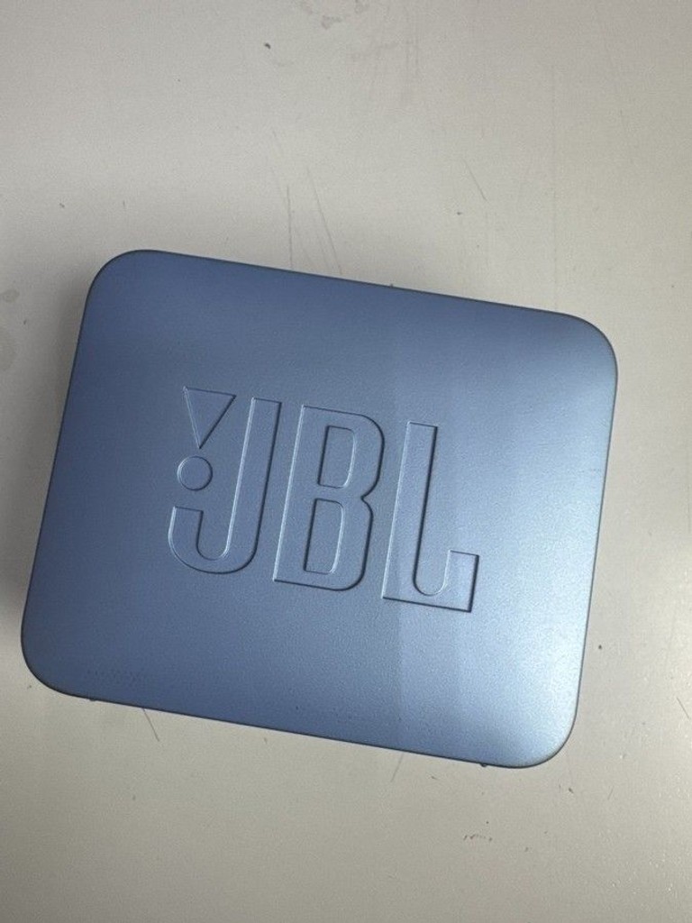 Объявление Jbl go essential 2 Б/У