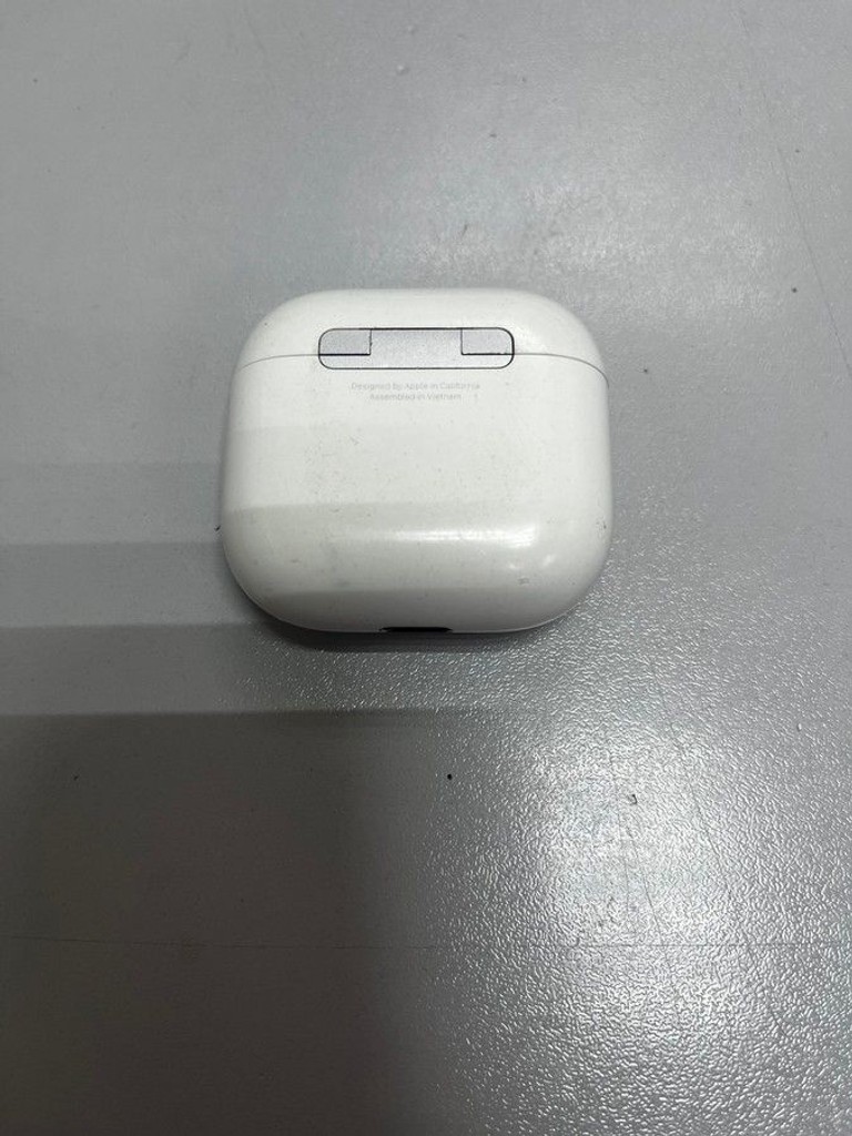 Оголошення Apple airpods 4 Б/У