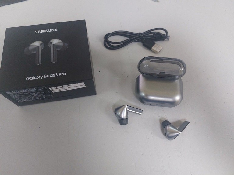 Оголошення Samsung galaxy buds3 pro Б/У
