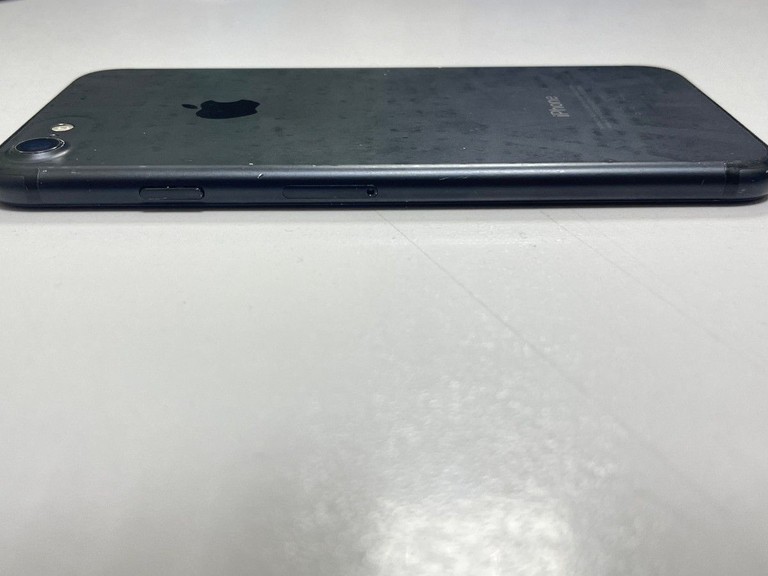 Apple iphone 7 32gb Код:01-200963042. Изображение 5