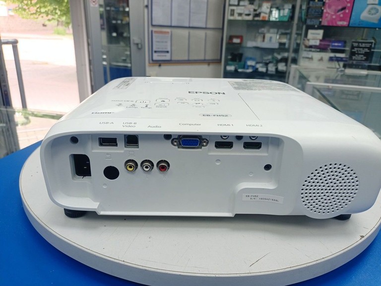 Объявление Epson eb-fh52 Б/У