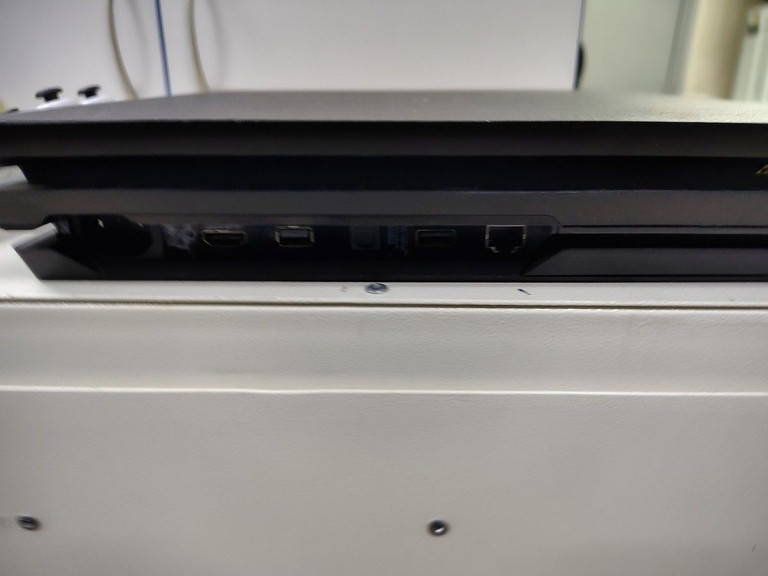 Распродажа Sony playstation 4 pro 1tb, продавец Техноскарб