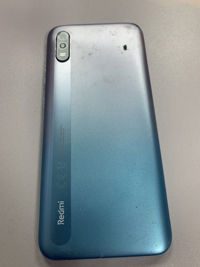 Дешево Xiaomi redmi 9a 2/32gb з ломбарду