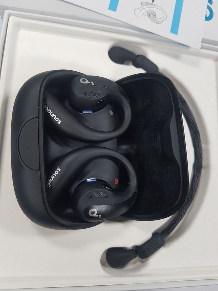 Оголошення Anker soundcore aerofit pro Б/У
