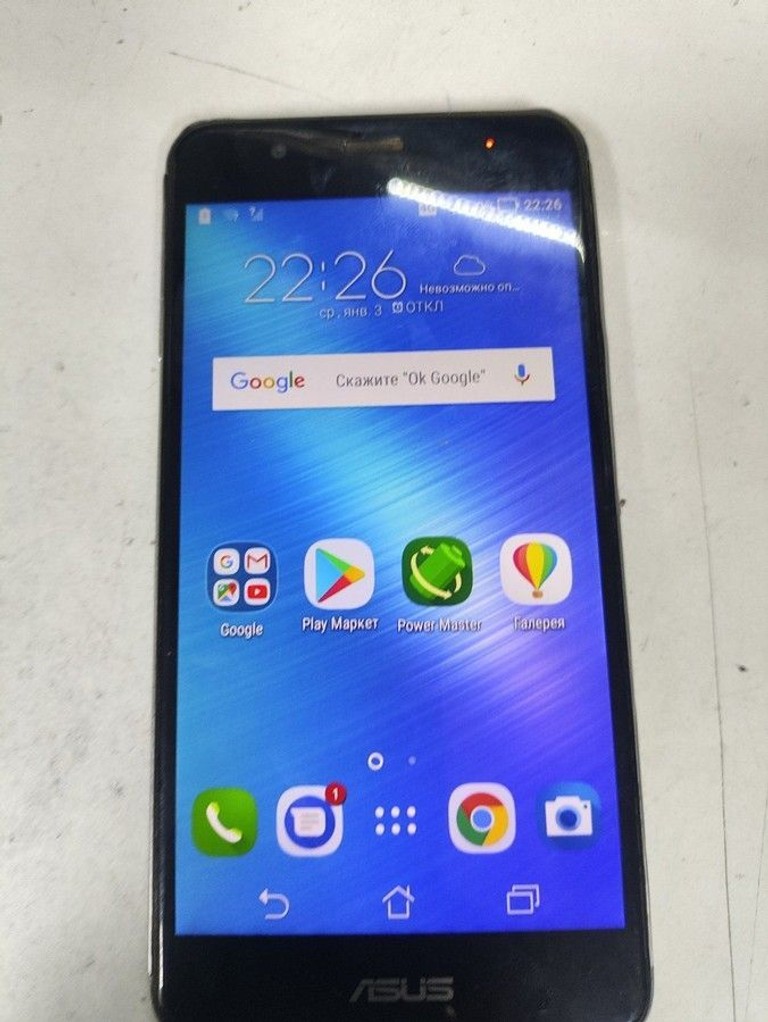 Дешево Asus zenfone 3 max (zc520tl) (x008d) 2/16gb з ломбарду