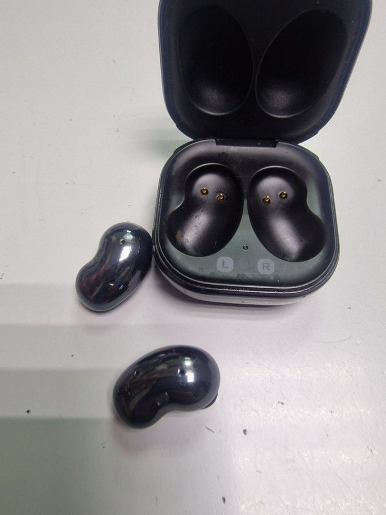 Розпродаж Samsung galaxy buds live sm-r180, продавець Техноскарб