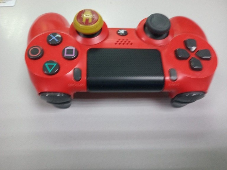 Объявление Sony dualshock 4 v2 Б/У