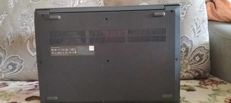 Дешиво Lenovo V15-IIL Iron Grey (82C500G7RA) с ломбарда