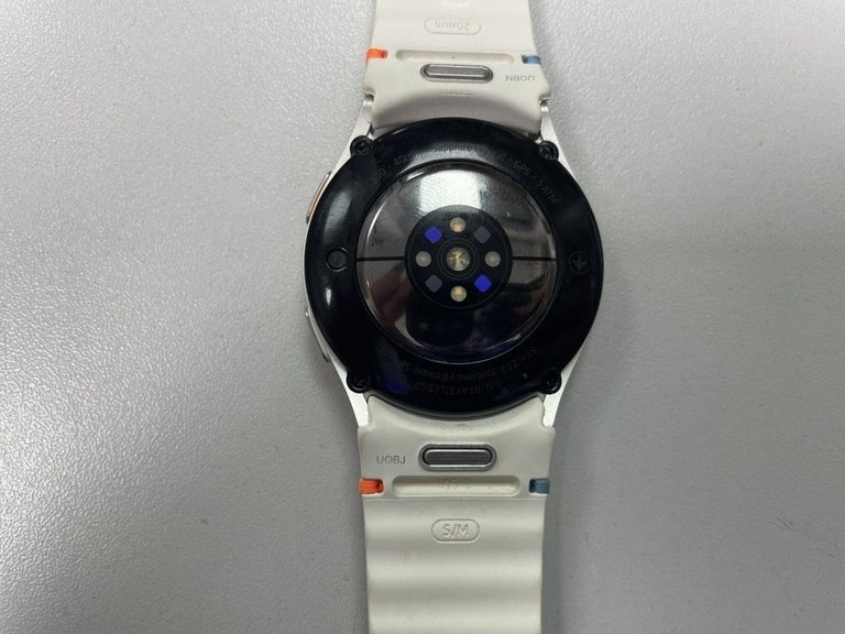 Дешево Samsung galaxy watch 7 40mm з ломбарду