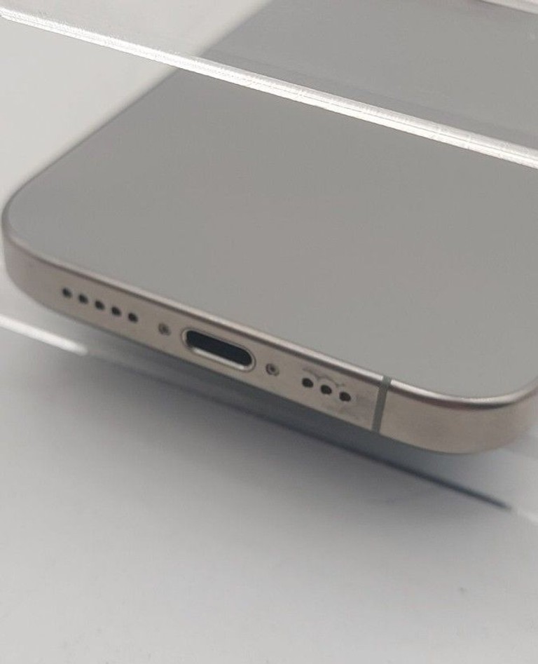 Apple iphone 15 pro 256gb Код:01-201149971. Изображение 10