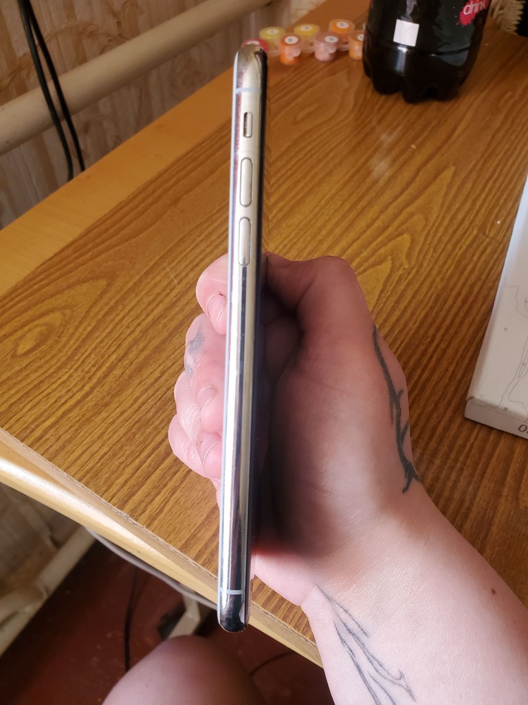 Оголошення Apple iPhone X 64GB Silver (MQAD2) Б/У
