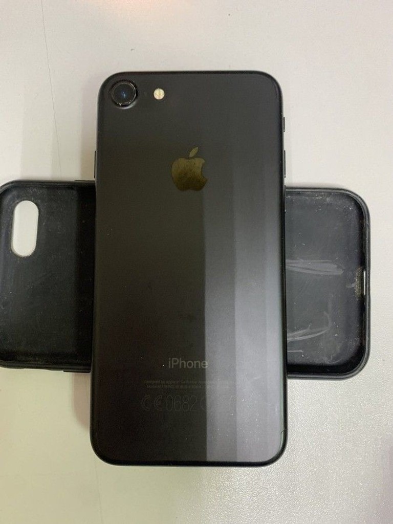 Дешиво Apple iphone 7 128gb с ломбарда