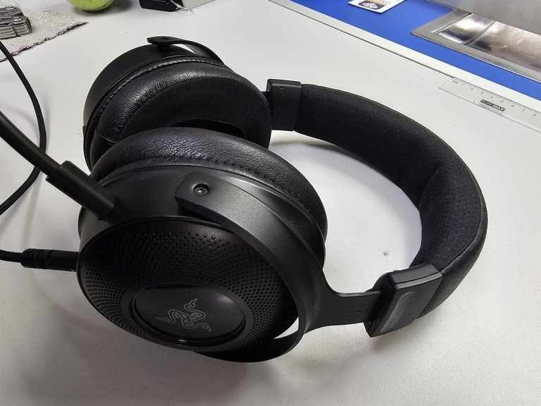 Купити Razer kraken v3 hypersense Б/У