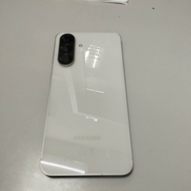 Оголошення Samsung galaxy a56 5g 8/256gb Б/У
