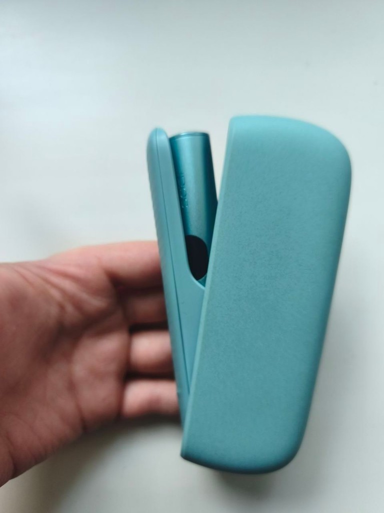 Дешиво IQOS ILUMA i, Аквамарин с ломбарда