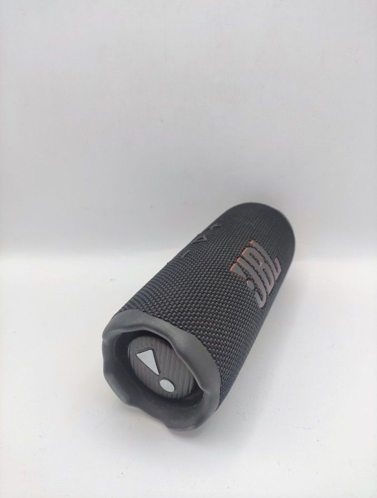 Оголошення Jbl flip 7 Б/У