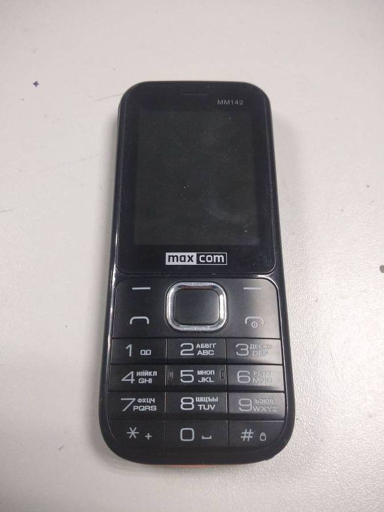Дешево Maxcom MM142 Black з ломбарду
