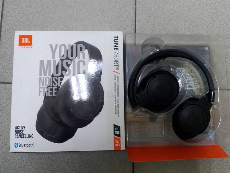 Купить JBL Tune 750BTNC  Б/У