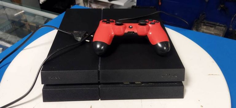 Sony ps 4 (cuh-1216a) 500gb