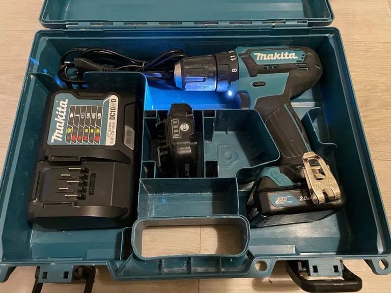 Купить Makita шуруповерт ddf 484 +dga452 2акб + зарядка в кейсе макита Б/У