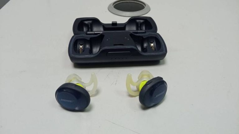 Розпродаж Bose soundsport free, продавець Техноскарб