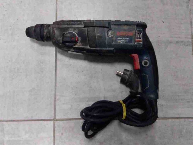 Bosch gbh 2-24 d 790вт